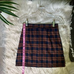 Zipper Side Hem Plaid Skirt